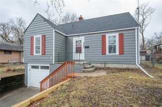 936 28th St, Des Moines, IA 50312