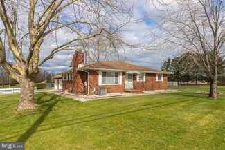 45 Elk Rd, Mullica Hill, NJ 08062