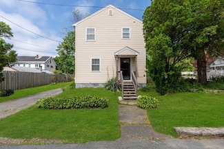 11 Atherton St, Saugus, MA 01906