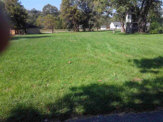 4000 W Block of 1st St, Freetown, IN 47235