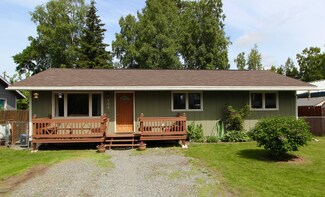 705 Fischer Ave, Anchorage, AK 99518