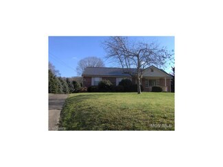 1712 N Pleasants Hwy, Saint Marys, WV 26170