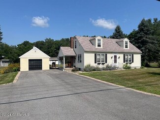 1113 State Route 22, Cambridge, NY 12816