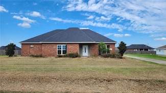 7480 Palomino Dr, Iowa, LA 70647