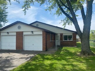 2741-2743 Charles Dr, Grove City, OH 43123