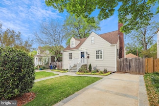 5133 25th Place N, Arlington, VA 22207
