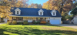 1965 Magnolia Dr, Commerce Township, MI 48390
