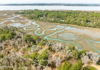 54 Bermuda Inlet Dr, Saint Helena Island, SC 29920