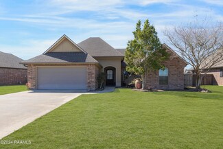 302 Cane Ln, New Iberia, LA 70563