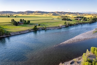 Tr K5 Old Clyde Park Rd, Livingston, MT 59047