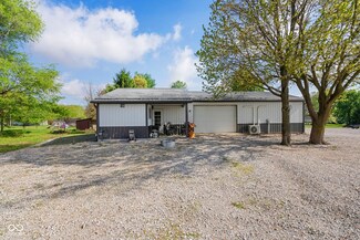 136 S Hillcrest Dr, Rockville, IN 47872