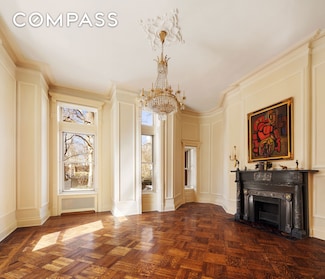 34 Gramercy Park E, New York, NY 10003