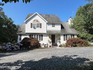 595 Poplar Creek Rd, Effort, PA 18330