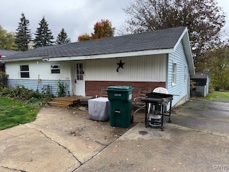 210 Hillside Ave, Oswego, NY 13126