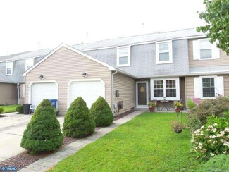 54 River Bank Dr, Roebling, NJ 08554