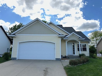 322 N 15th Ave, Winterset, IA 50273
