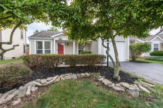 7891 Prairieview Dr, Columbus, OH 43235