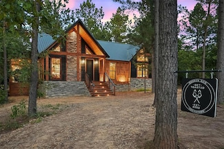 42 Hickory Ridge Rd, Broken Bow, OK 74728