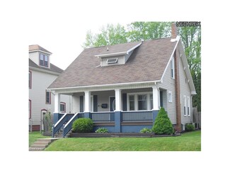 819 N 2nd St, Dennison, OH 44621