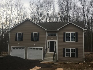 5 Beattie Ave, Thompson, CT 06255
