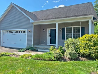 265 City Hill St Unit 6, Naugatuck, CT 06770
