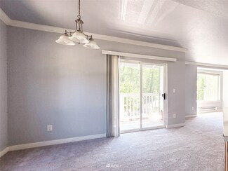 23410 18th Ave S Unit B302, Des Moines, WA 98198