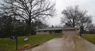 2908 N Bankers Dr, Bloomington, IN 47408