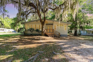 334 Archer Rd, Pawleys Island, SC 29585