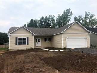 40A Marion Dr Unit A, Bridgeport, NY 13030