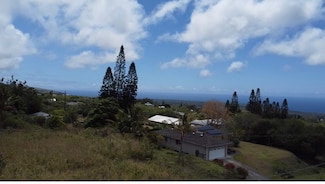94-1670 Lewa Nu'U St, Naalehu, HI 96772