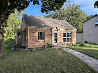 2200 Oregon St, Oshkosh, WI 54902