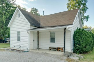 8536 Middle St, Stinesville, IN 47464