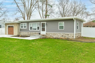 1801 Mcconnell Ave, Evansville, IN 47714