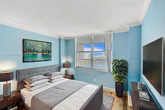 301 174th St Unit 2201, Sunny Isles Beach, FL 33160