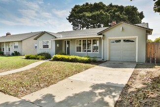 208 Loma Dr, Salinas, CA 93906