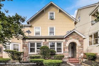 579 Tremont Ave, Orange, NJ 07050