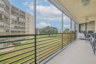 7300 Radice Ct Unit 3023, Lauderhill, FL 33319
