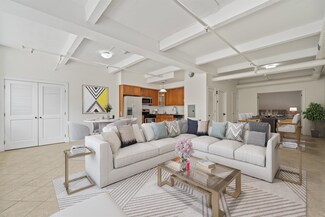 300 Communipaw Ave Unit H11, Jersey City, NJ 07304