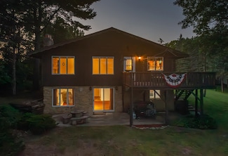 S7748 Allbrite Dr, Merrimac, WI 53561