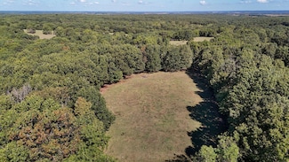 16033 Lawrence 2050, Miller, MO 65707