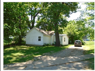 159 Spring St, Battle Creek, MI 49037