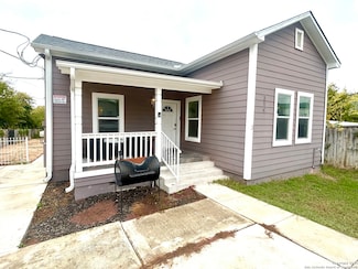 319 S Olive St Unit 3, San Antonio, TX 78203