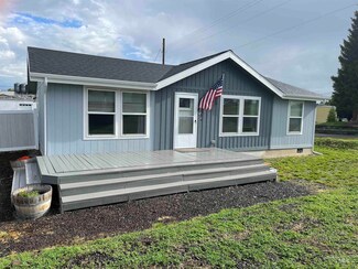 12 W Lorahama St, Craigmont, ID 83523