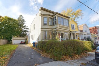22 Bertha St, Albany, NY 12209