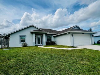 3572 SW Foremost Dr, Port Saint Lucie, FL 34953