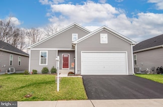 129 Patchwork Dr, Stephenson, VA 22656