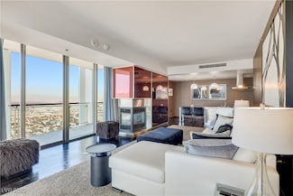 4381 W Flamingo Rd Unit 5201, Las Vegas, NV 89103