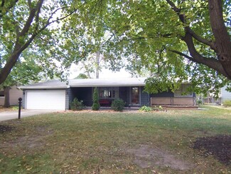 1810 Chippewa Trail, Beloit, WI 53511