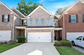 204 Britt Dr, Lawrenceville, GA 30046