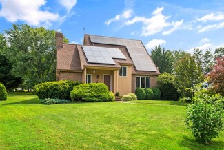 32 Spring Ct, Waynesboro, VA 22980